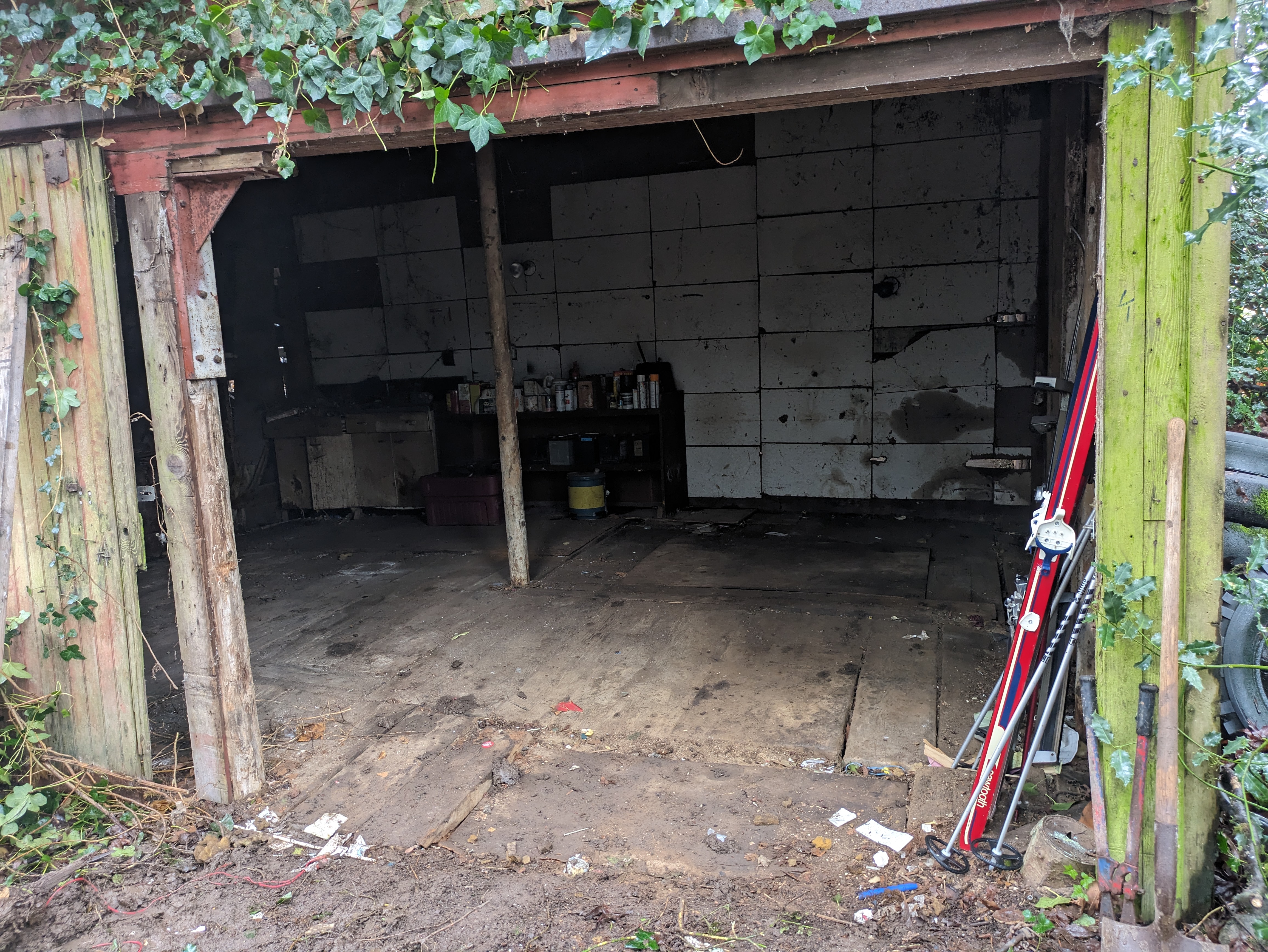 Barn door estate cleanout after